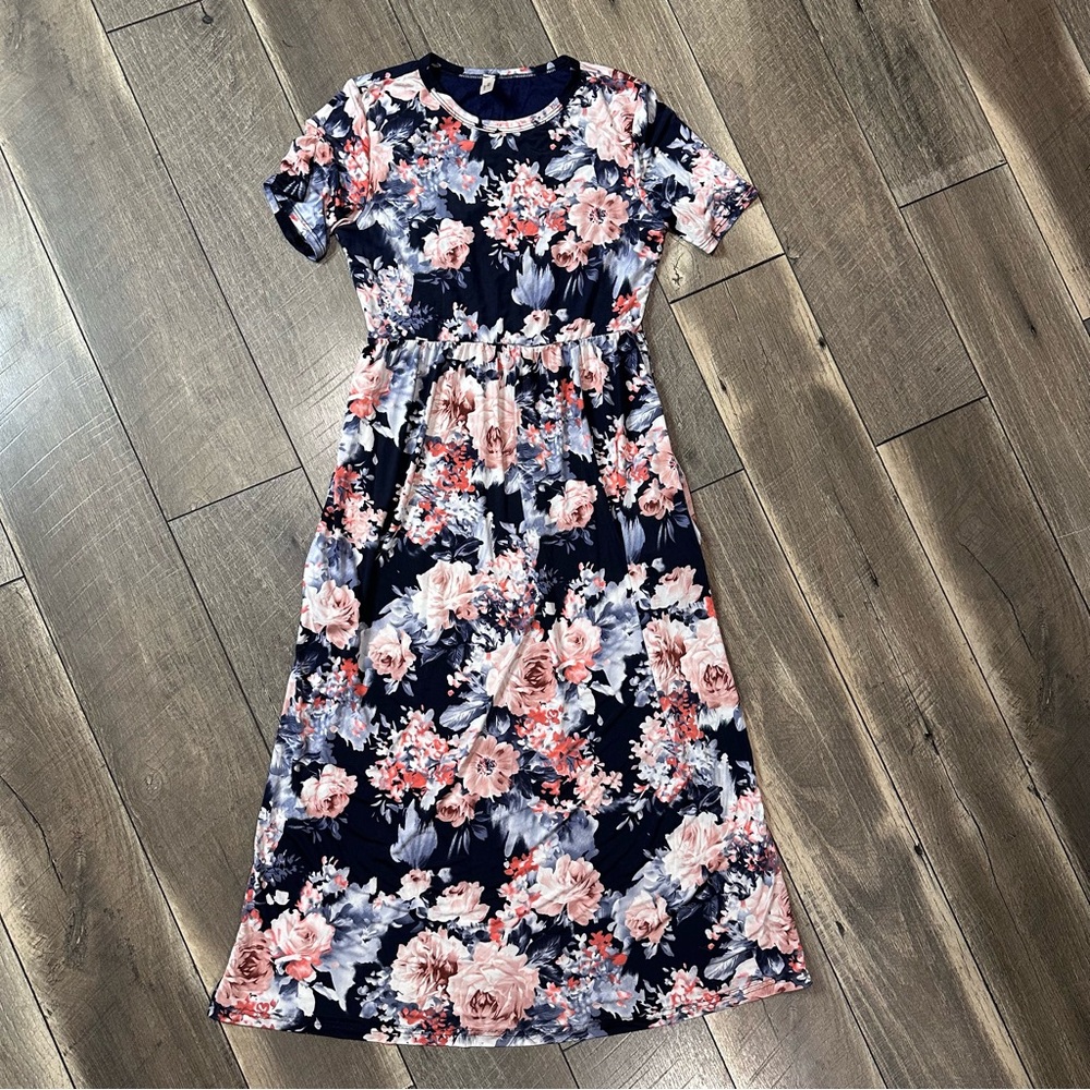 Jardin by Macris Floral Midi Dress